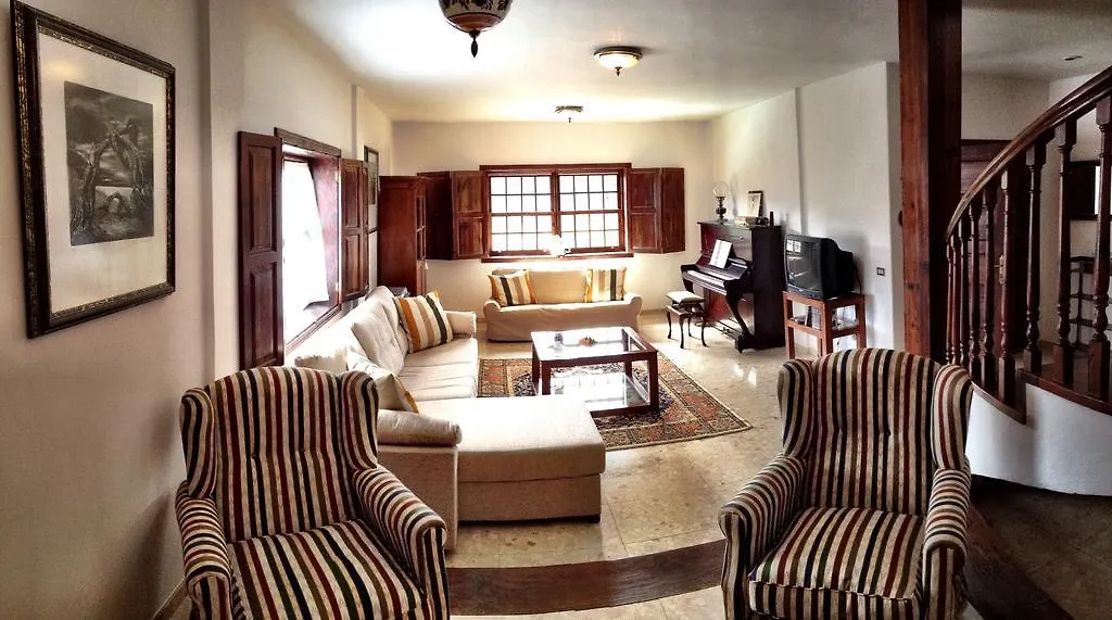 Bed and Breakfast Finca Los Geranios Tegueste
